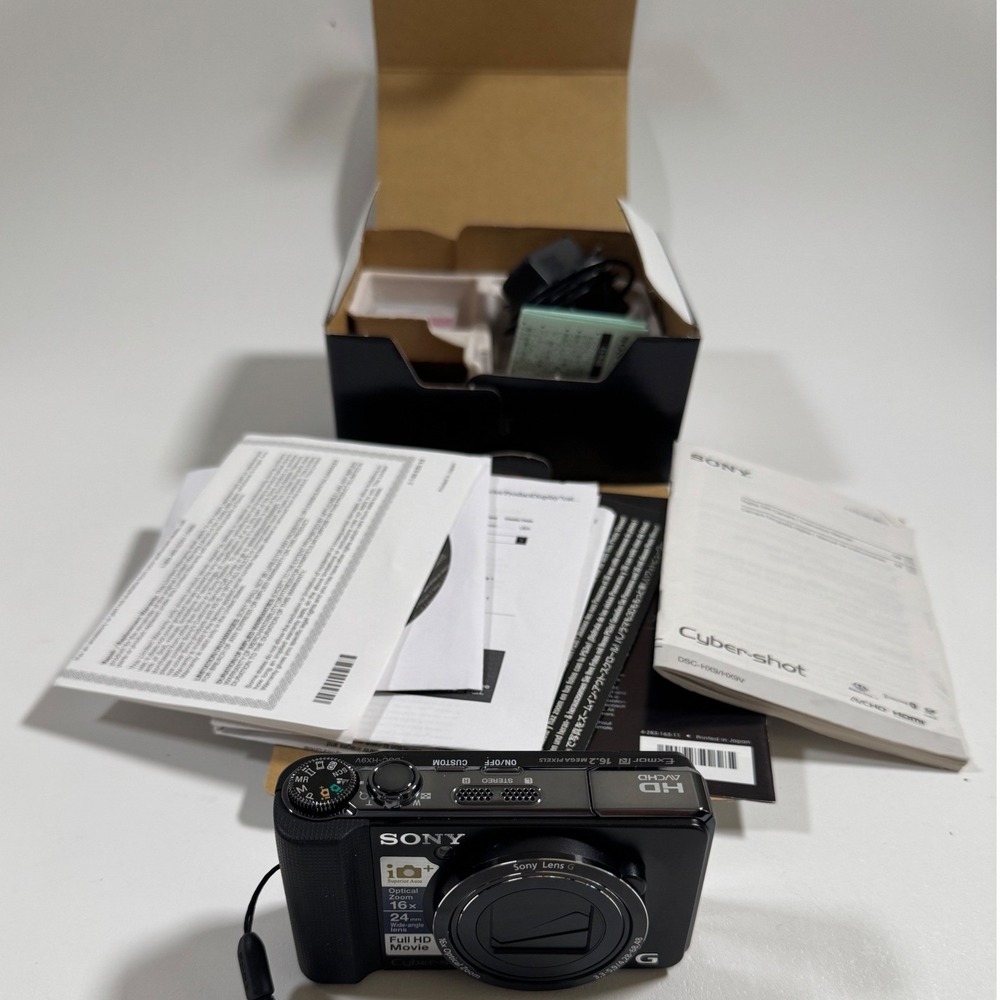 Sony Cyber-shot DSC-HX9V 16.2MP Digital Camera Black 16x Zoom HD Video - Picture 2 of 9